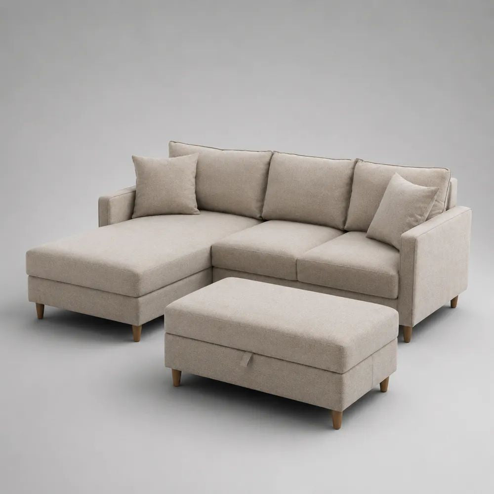Set divano angolare 3 posti in poliestere beige con chaise longue sinistra 240 x 155 x 88 cm e pouf contenitore 90 x 65 x 45 cm